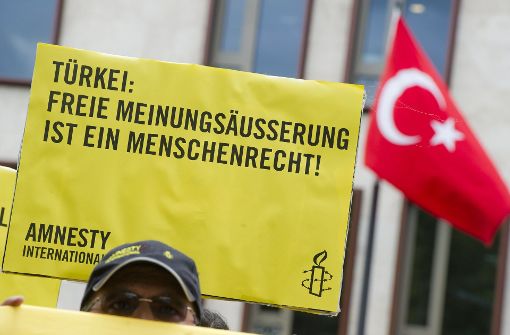 Menschenrechtsaktivist Peter Steudtner wurde in der Türkei inhaftiert. Nun wurde der türkische Botschafter in Berlin einbestellt. Foto: dpa