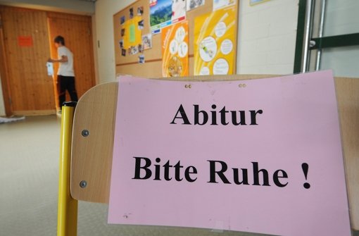 Rektoren in Stuttgart stellen fest: Nach 13 Schuljahren sind die Noten nicht besser als nach zwölf. Foto: dpa
