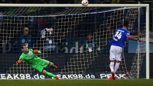 Sandro Wagner vergibt die Chance für den SV Darmstadt 98 zu einem möglichen 3:3 gegen den 1. FSV Mainz 05. Foto: Getty Images