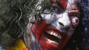 Kurz vor Halloween scheinen aggressive Clowns in gleich mehreren Regionen Frankreichs einen Wahn ausgelöst zu haben (Symbolbild). Foto: dpa