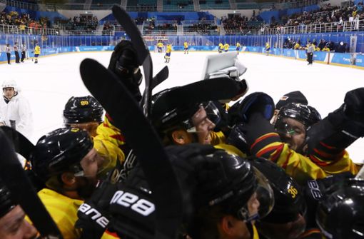 Zum ersten Mal seit 1976 könnte sich das deutsche Eishockey-Nationalteam bei Olympia über eine Medaille freuen. Foto: Getty
