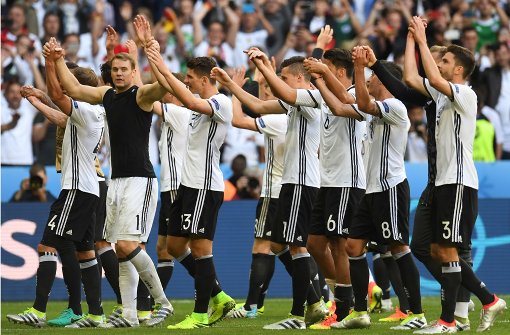 „Deutschland vernascht die Slowakei“: Die europäische Presse huldigt dem Weltmeister. Foto: AFP