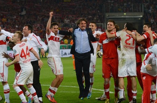 Der VfB Stuttgart feiert den Finaleinzug Foto: dpa