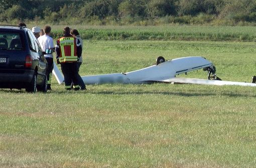 Eine Person starb beim Absturz des Segelflugzeugs in Hockenheim. Foto: pr-video