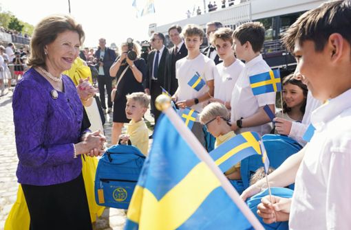 Königin Silvia von Schweden unterwegs in Heidelberg. Foto: dpa/Uwe Anspach