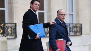 Manuel Valls (li.) und Bernard Cazeneuve. Foto: AFP