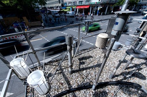 Städte, die unter hoher Stickoxidbelastung durch Autoabgase leiden – wie München (im Bild) –, sollen Zahlungen aus dem Mobilitätsfonds von Bund und Industrie erhalten. Foto: dpa