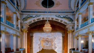 Eine seltene Bühnenverwandlung am Schlosstheater wird am 18. September gezeigt. Foto:  