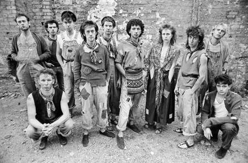 Die Dexys Midnight Runners 1980 in Birmingham. Frontsänger Kevin Rowland ist als fünfter von links zu sehen. Foto: Redferns