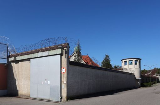 Star-Koch Alfons Schubeck befindet sich nun in Haft in der Justizvollzugsanstalt Landsberg am Lech. Foto: dpa/Karl-Josef Hildenbrand