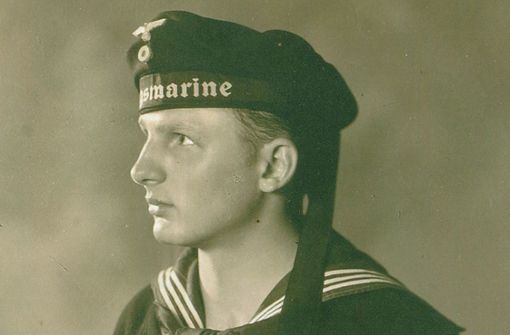 Hermann Breitenbücher hat als junger Soldat in der Kriegsmarine gedient. Jetzt stellt sich die Frage, ob er im Alter anfällig für die NS-Ideologie war. Foto: Stadtarchiv
