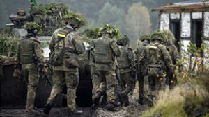 Bei der Bundeswehr soll es seit 2008 200 rechtsextreme Soldaten geben. (Symbolbild) Foto: Getty Images Europe