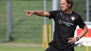 Thomas Schneider ist ein Urgestein des VfB Stuttgart: Seit 1983 ist er mit dem Verein eng verbunden – als neuer Cheftrainer soll er jetzt die Profis wieder auf Erfolgskurs bringen. Foto: Pressefoto Baumann
