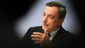 Notenbankchef Mario Draghi hat sich gegen seine Gegner im EZB-Rat durchgesetzt. Foto: dpa