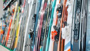 Diebe stehlen Skiausrüstung im Wert von 80 000 Euro