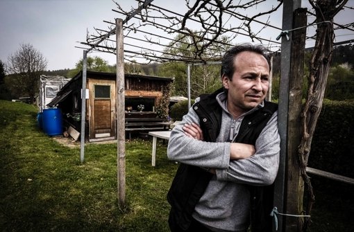 Auch Kleingartenpächter Kemal Altinsoy soll das Grundstück verlassen Foto: Leif Piechowski