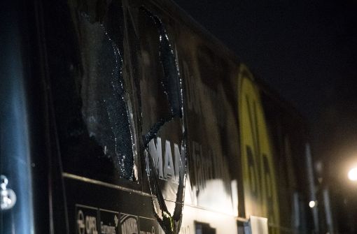 Die Sprengsätze beim Anschlag auf den BVB-Mannschaftsbus sind mit Metallstiften gespickt gewesen. Foto: dpa