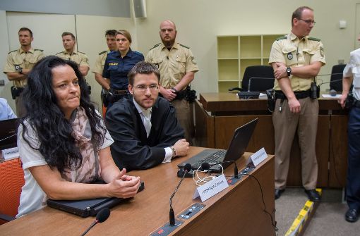 Die Hauptangeklagte Beate Zschäpe und der mutmaßliche Waffenbeschaffer Ralf Wohlleben sitzen bereits in Untersuchungshaft. Foto: dpa