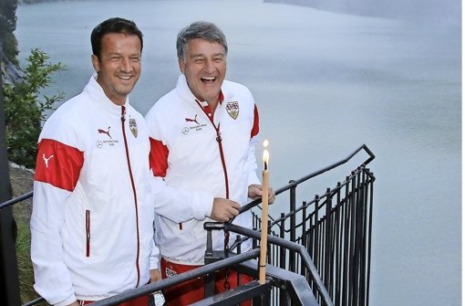 VfB-Ausblick: Präsident Bernd Wahler (li.) und Fredi Bobic Foto: Baumann