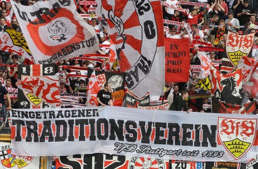 Zweite Liga – na und: Die VfB-Fans fiebern dem Saisonstart entgegen Foto: Baumann