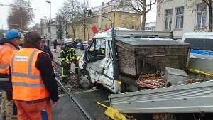 In Stuttgart-Untertürkheim hat sich ein schwerer Stadtbahnunfall ereignet. Foto: Andreas Rosar Fotoagentur