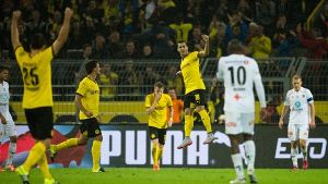Borussia Dortmund kann sich freuen: Der BVB erwischte in der Auslosung der Europa League eine einfache Gruppe. Foto: dpa
