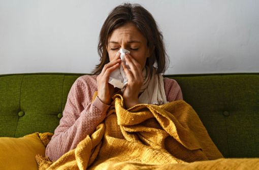 Grippe und Corona führen wieder zu mehr Krankschreibungen. Foto: Imago//Daniel Ingold