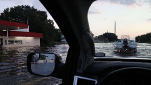 Die Menschen in Houston leiden unter den Wassermassen, die bei Hurrikan „Harvey“ entstanden sind. Foto: Getty Images
