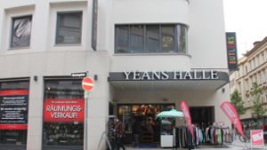 Yeans Halle und Butlers schließen