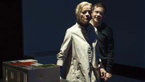 Premiere im Kammertheater: Elmar Goerden inszeniert „Die Abweichungen“ von Clemens J. Setz