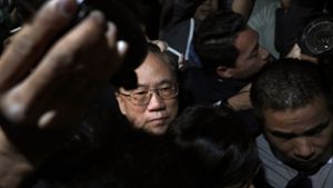 Der ehemalige Hongkonger Regierungschef Donald Tsang ist wegen Korruption zu 20 Monaten Haft verurteilt worden. Foto: AP