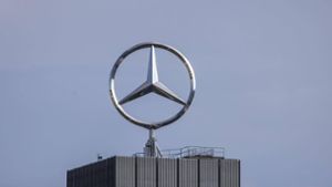 Mercedes-Benz muss Schadensersatz zahlen. Foto: IMAGO/Arnulf Hettrich