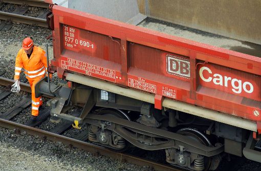 Zuletzt wollte die Deutsche Bahn in ihrer Güterbahnsparte massiv sparen. Diese Pläne soll der neue Chef nun revidieren. Foto: dpa