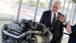 Winfried Kretschmann ist wegen der Kartellvorwürfe gegen deutsche Autobauer besorgt. Foto: dpa