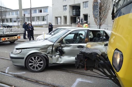 Bei einem Stadtbahnunfall in Stuttgart-Ost entsteht ein Schaden von etwa 20.000 Euro. Foto: Andreas Rosar