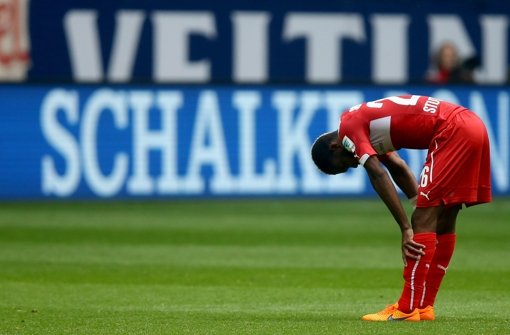 Geknickt: Der VfB und Serey Dié – die Noten für die Roten findet ihr in unser  Bildergalerie. Foto: Getty