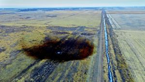 Schwarzes Loch im Nirgendwo: das  Ölleck in South Dakota. Foto: dpa