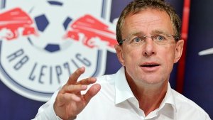 Sportdirektor Ralf Rangnick übernimmt auch das Traineramt bei RB Leipzig. Foto: dpa-Zentralbild
