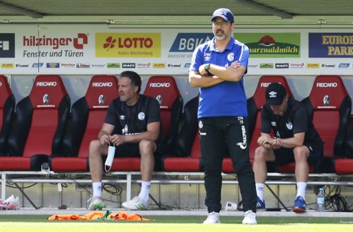 Nicht vom Glück verfolgt: Schalkes Coach David Wagner und sein Team. Foto: Pressefoto Bauman/Hansjürgen Bri