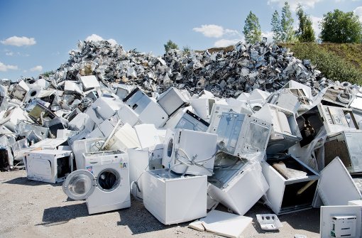 Weisse Ware wird recyclet – viel zu wenige Geräte werden korrekt wiederverwertet. Foto: dpa