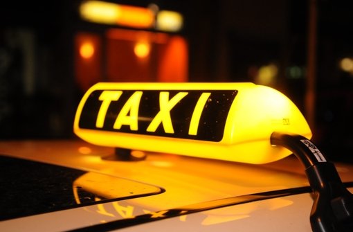 Die Taxibranche ist in Verruf geraten. Die Stadt will jetzt gegensteuern Foto: dpa