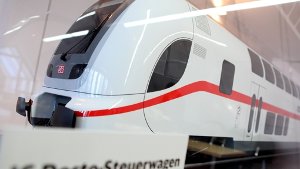 Dieser neue Doppelstock-IC soll ab 2017 rund um Stuttgart unterwegs sein Foto: Jan Reich