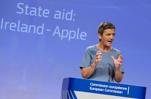 Wettbewerbskommissarin Margrethe Vestager hatte 2016 Milliardenstrafen gegen das Lasterkartell verhängt. Foto: AP/Virginia Mayo