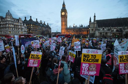 In London haben Menschen gegen den Staatsbesuch von US-Präsident Trump demonstriert. Foto: Getty Images Europe