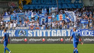 Das Nachholspiel der Kickers gegen Bissingen findet statt – mit Zuschauern. Foto: Pressefoto Baumann/Alexander Keppler