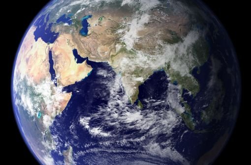 Ist der Klimawandel wirklich schlimm? Klicken Sie sich durch die Argumente der Mahner und Skeptiker. Foto: NASA/dpa