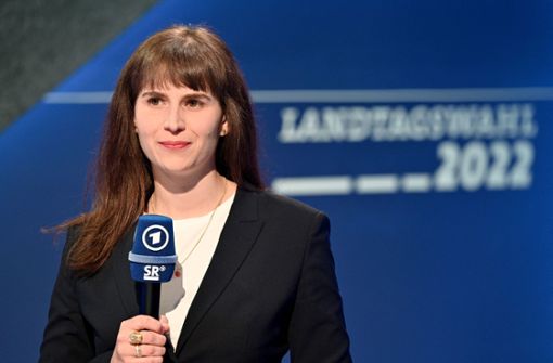 Die Spitzenkandidatin der Saar-Grünen, Lisa Becker, am Wahlabend. Foto: AFP/HARALD TITTEL