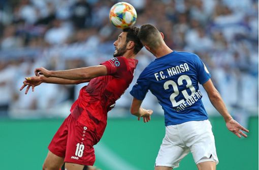 Wieder mit Fans im Stadion: Das Pokalspiel Hansa Rostock gegen VfB Stuttgart  (Archivbild). Foto: Pressefoto Baumann/Cathrin MŸller