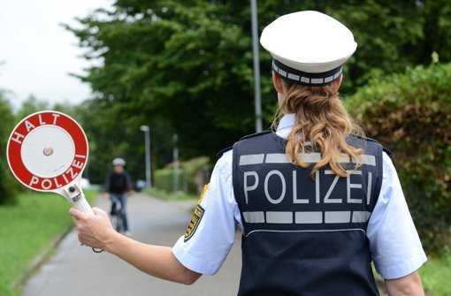 Die Polizei wertet rund 130 Hinweise im Fall des ermordeten achtjährigen Armani in Freiburg aus. Foto: dpa