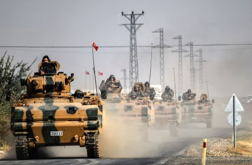 Türkische Panzer im türkisch-syrischen Grenzgebiet. Foto: AFP